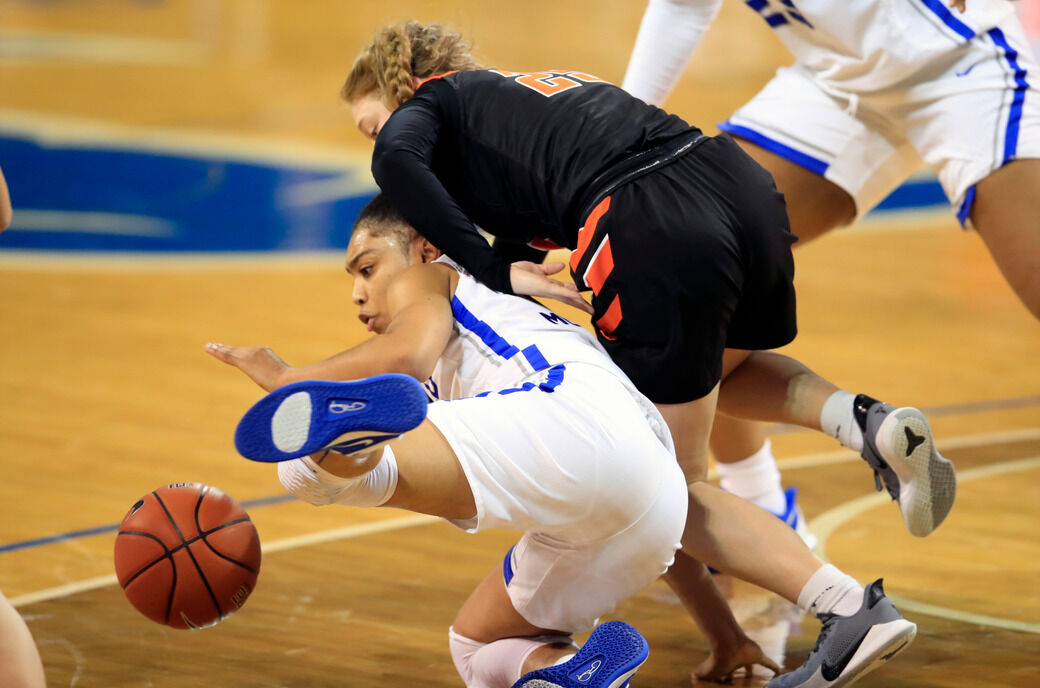 UB 82, Bowling Green 74